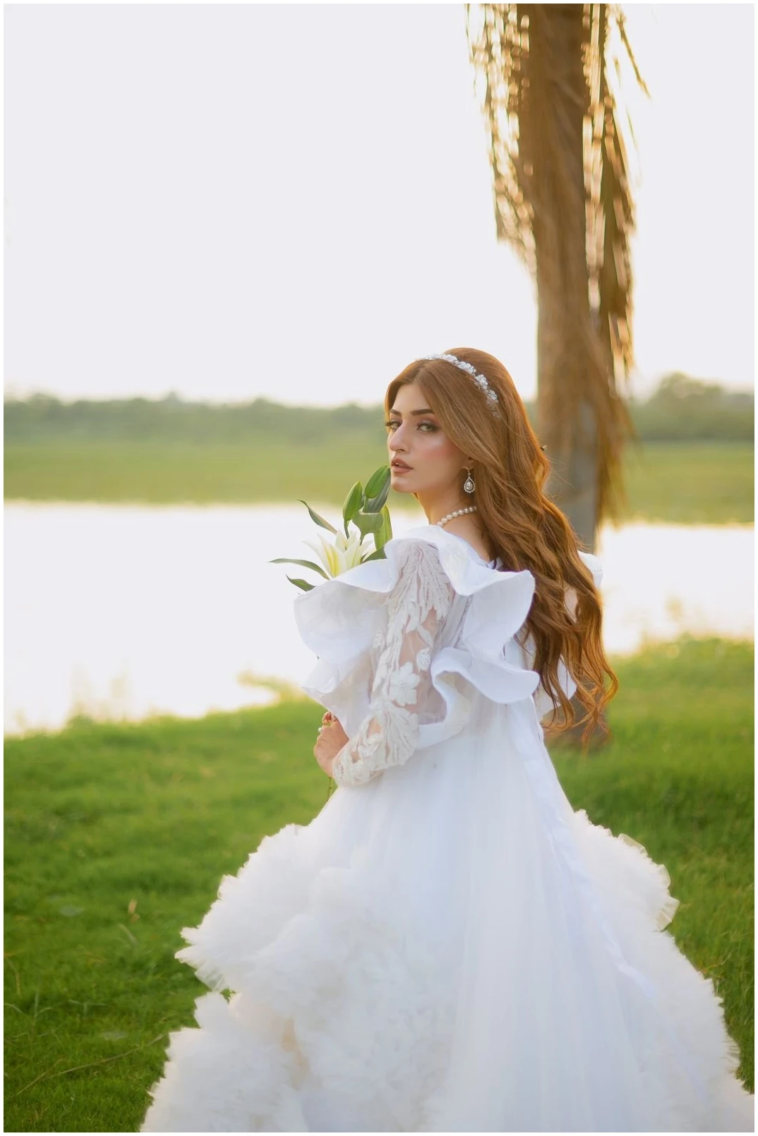 WhatsApp-Image-2023-11-09-at-7.30.15-PM.jpeg White Bridal Dress - Image 3
