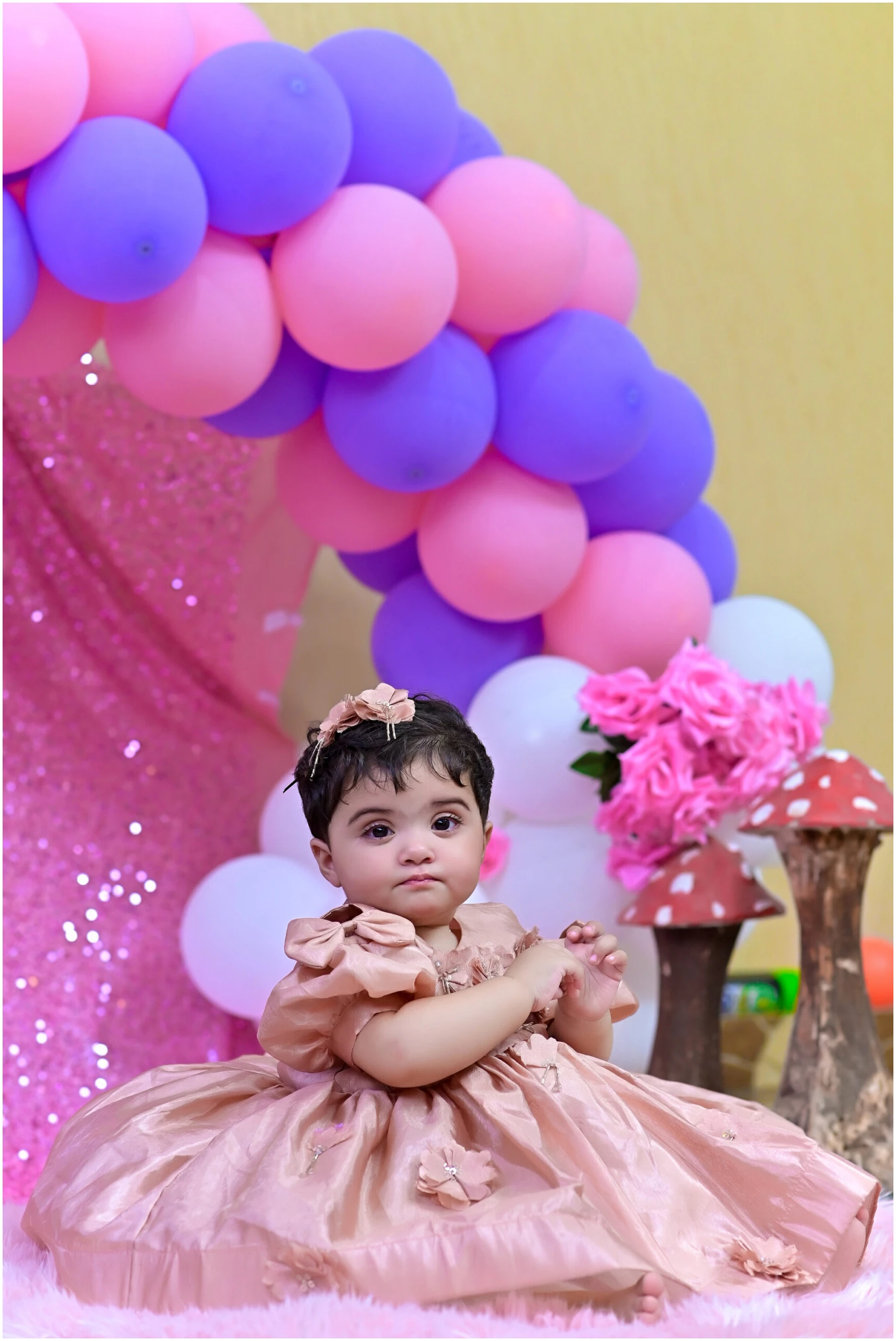 IMG_7734 Golden Glamour - Image 1