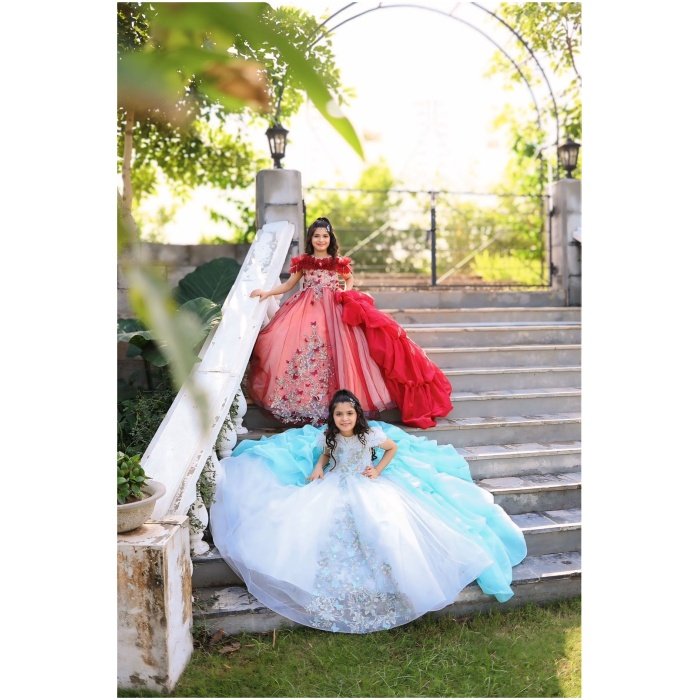 Scarlet Bloom in elsa - Image 9