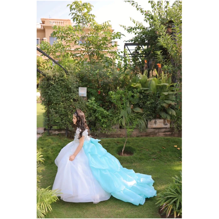 Scarlet Bloom in elsa - Image 2