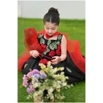 Black elysia - Image 4