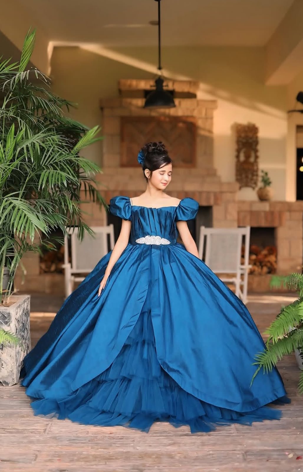 Ruffle Of Grace in Zink