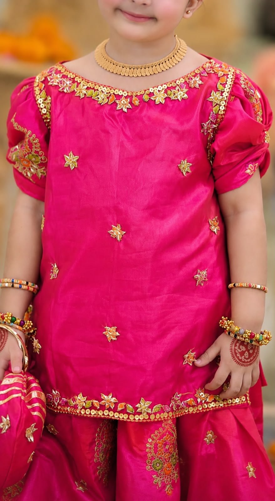 Gulaabi Phoolkari
