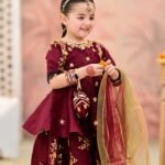 Maroon Phoolkari