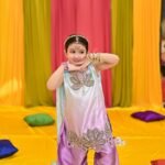 Gull E Neelofar Purple Shade