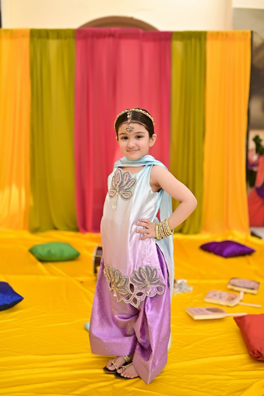 Gull E Neelofar Purple Shade