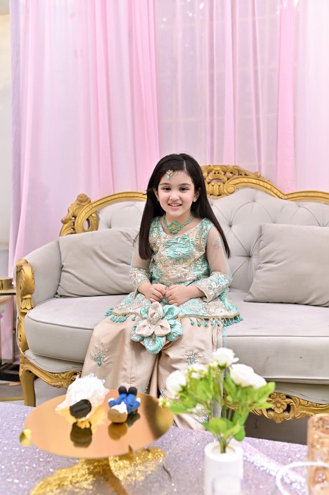 Noor e Feroza